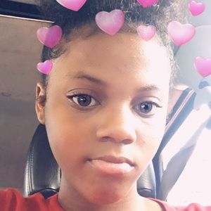 Meet your Posher, Skyla